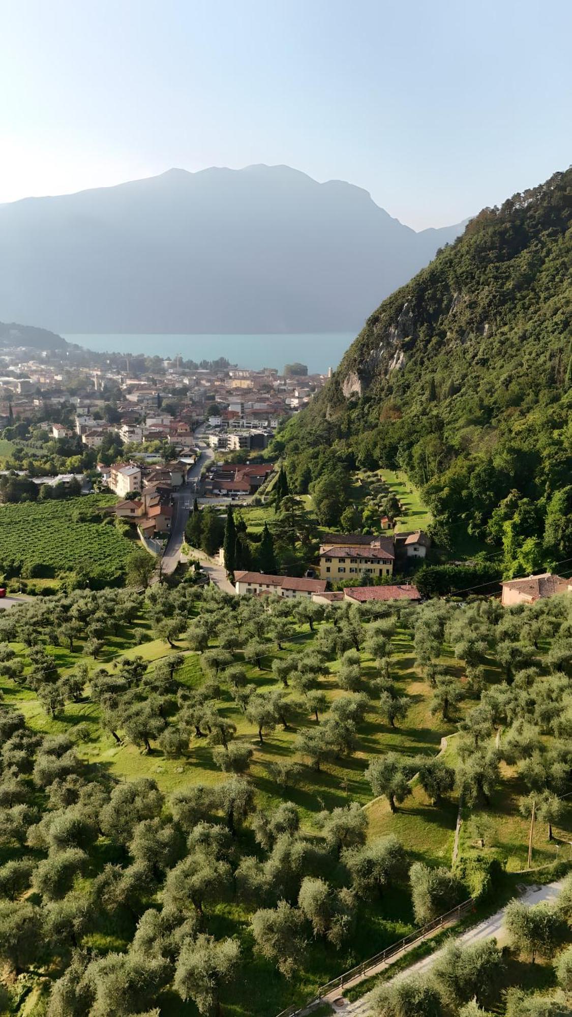 Casa Sara With Swimming Pool Apartamento Riva del Garda Exterior foto